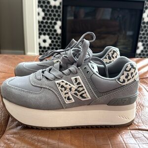New balance platform 574 women’s size 7
